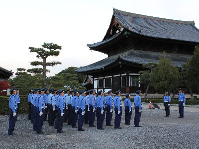 株式会社 Dsc 京都府京都市山科区 新生活を全力応援 警備会社での現場リーダーの求人情報 バイト パート 正社員のお仕事は ディースターnet