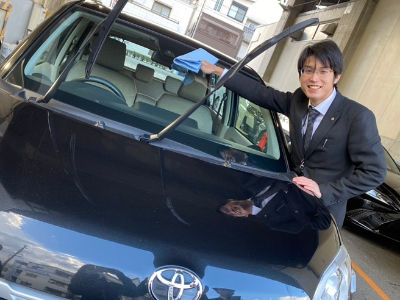 川西市】車の移動や車の中の清掃などのお仕事｜株式会社トヨタレンタ 