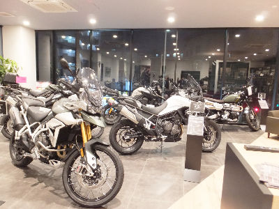 Bike Harbor バイクハーバー ヤマト 花博店 大阪府大阪市都島区 資格取得も可 バイク店店内での営業事務の求人情報 バイト パート 正社員 のお仕事は ディースターnet