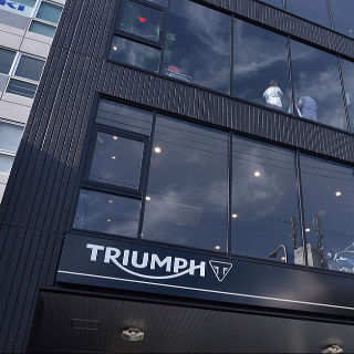 トライアンフ大阪