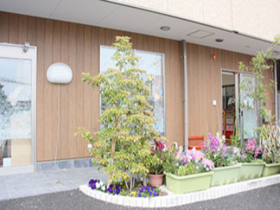 神戸市灘区 未就児への学習や運動支援など 特定非営利活動法人じゅら 児童発達支援事業所 にこにこゆうゆう