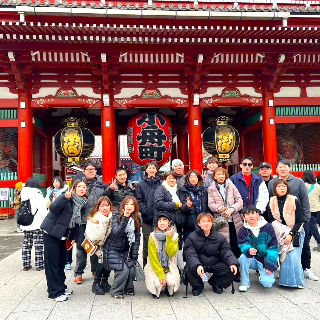 社員旅行あり（自由参加）