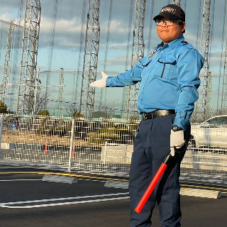 駐車場警備員
